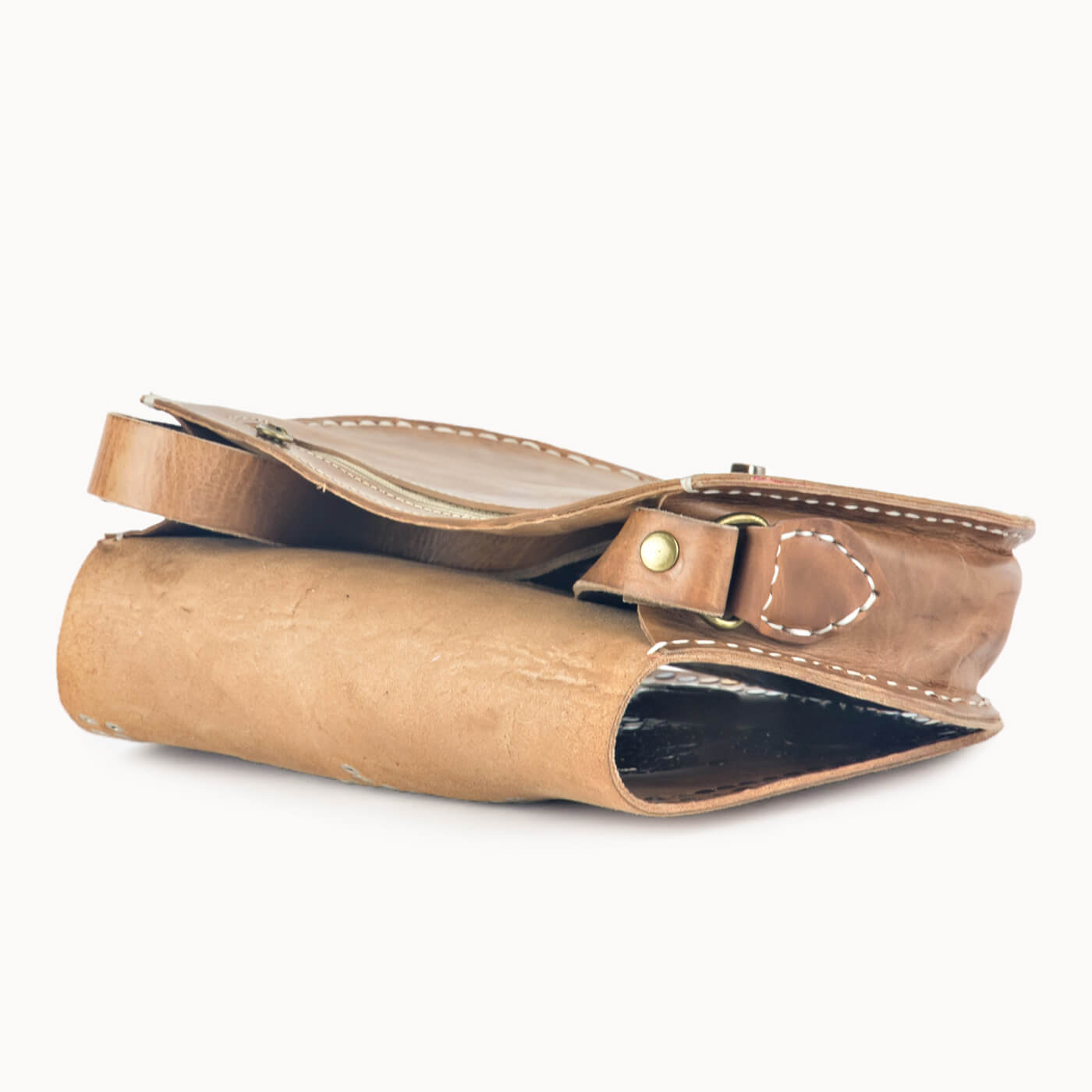 Doenya Leren Tas ‘Odalis’ , boho, Ibiza stijl - Doendoe Webshop
