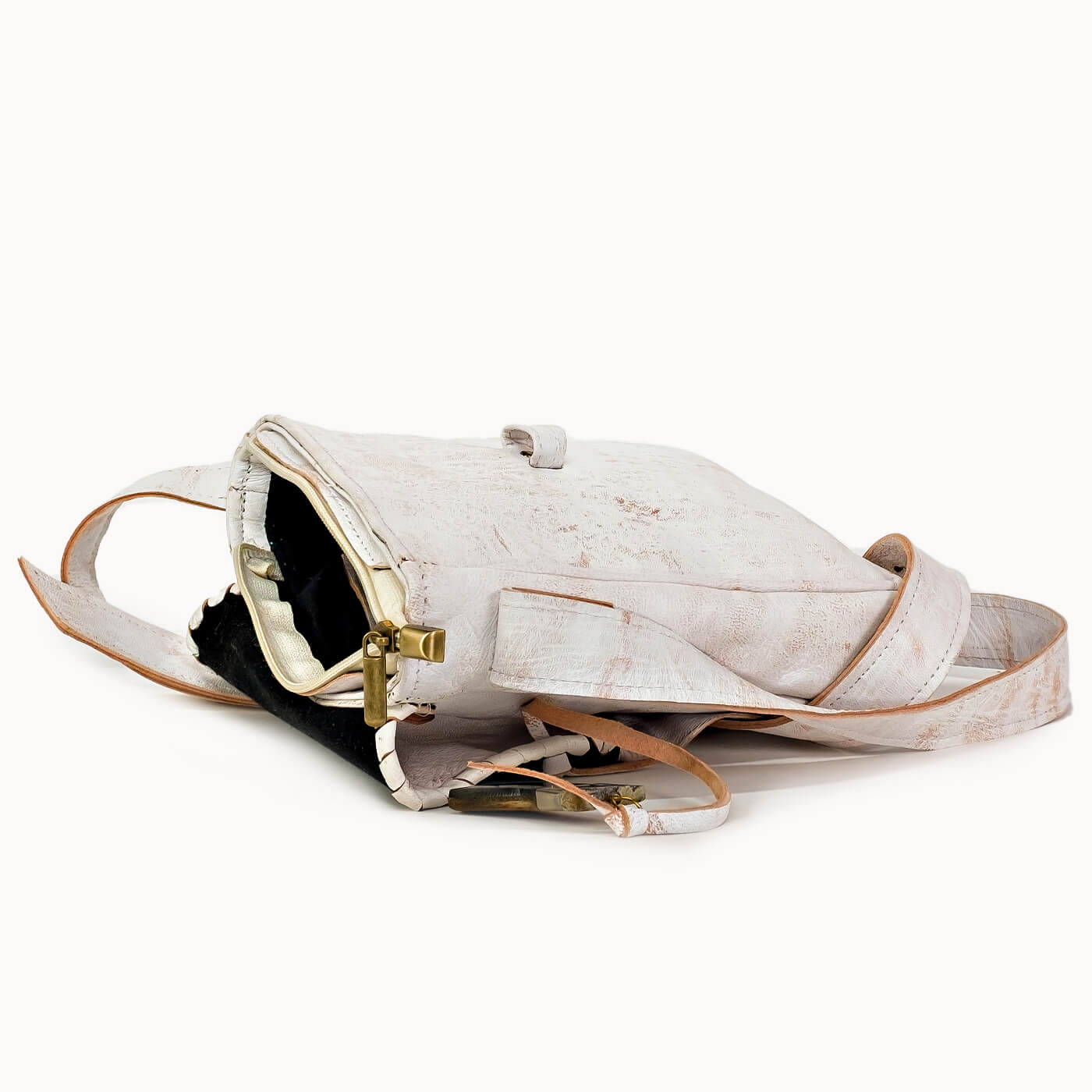 Doenya Leren tas ‘Qabli’ , boho, Ibiza stijl - Doendoe Webshop